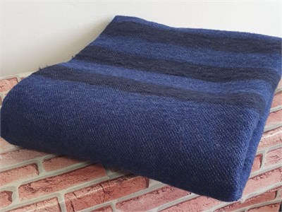 Одеяло п/ш, плотность 400 г/м2. синее стремя чёрными полосами (армейское) 140.400.арм