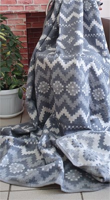 Одеяло хлопковое жаккардовое в канте ( Снежинки ) серое. 3174