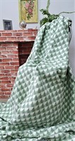 Одеяло-плед хлопковое в канте (светло-зелёное)